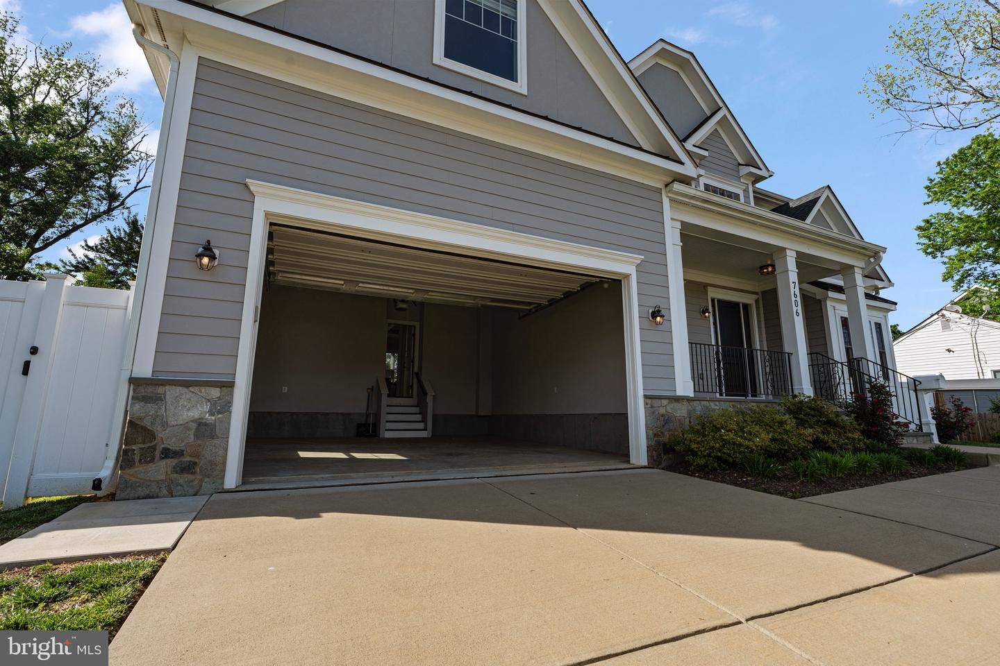 7606 LEONARD DR, FALLS CHURCH, Virginia 22043, 5 Bedrooms Bedrooms, ,5 BathroomsBathrooms,Residential,For sale,7606 LEONARD DR,VAFX2240466 MLS # VAFX2240466