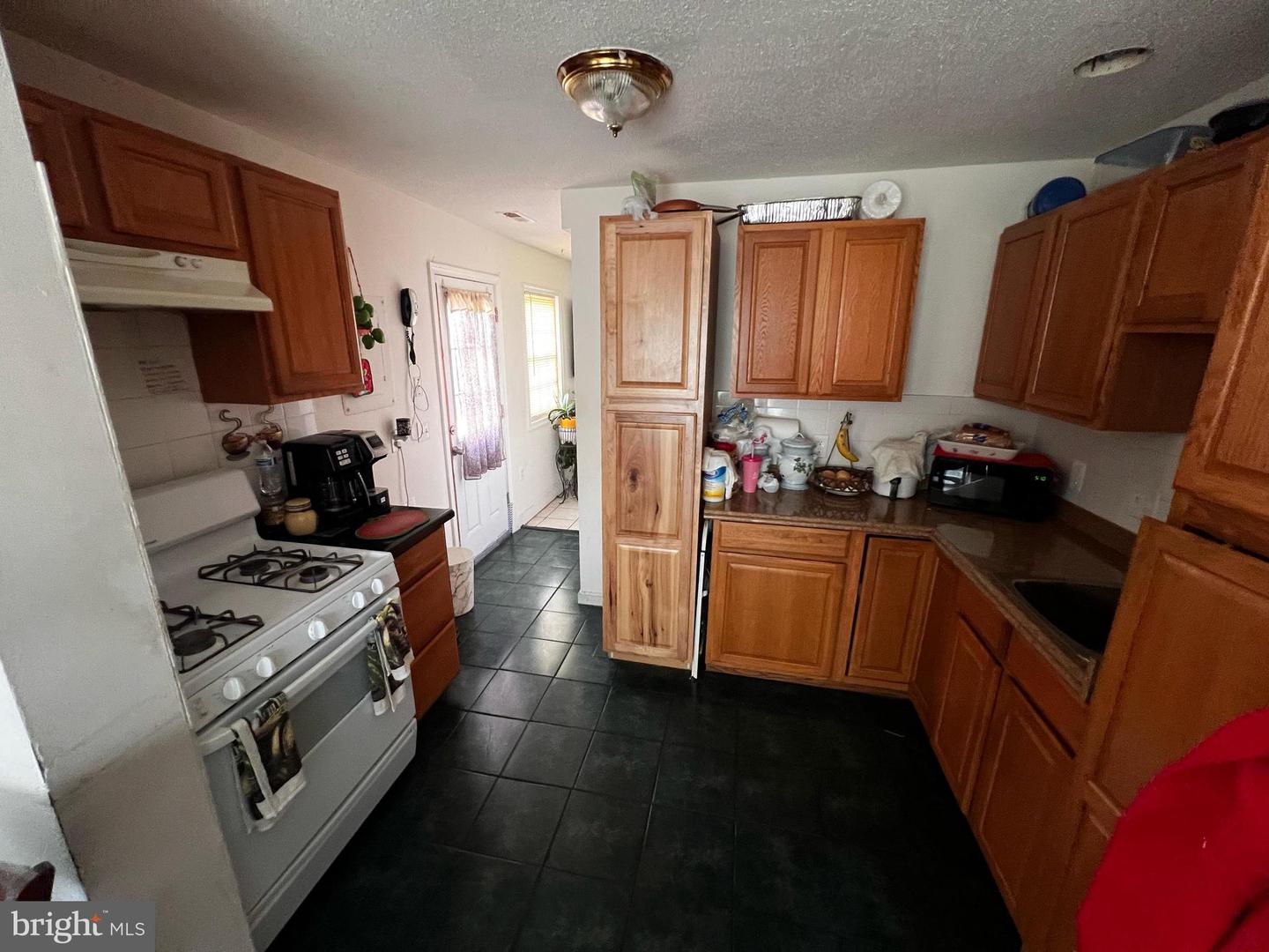144 SCOTT DR, MANASSAS PARK, Virginia 20111, 6 Bedrooms Bedrooms, ,3 BathroomsBathrooms,Residential,For sale,144 SCOTT DR,VAMP2003028 MLS # VAMP2003028