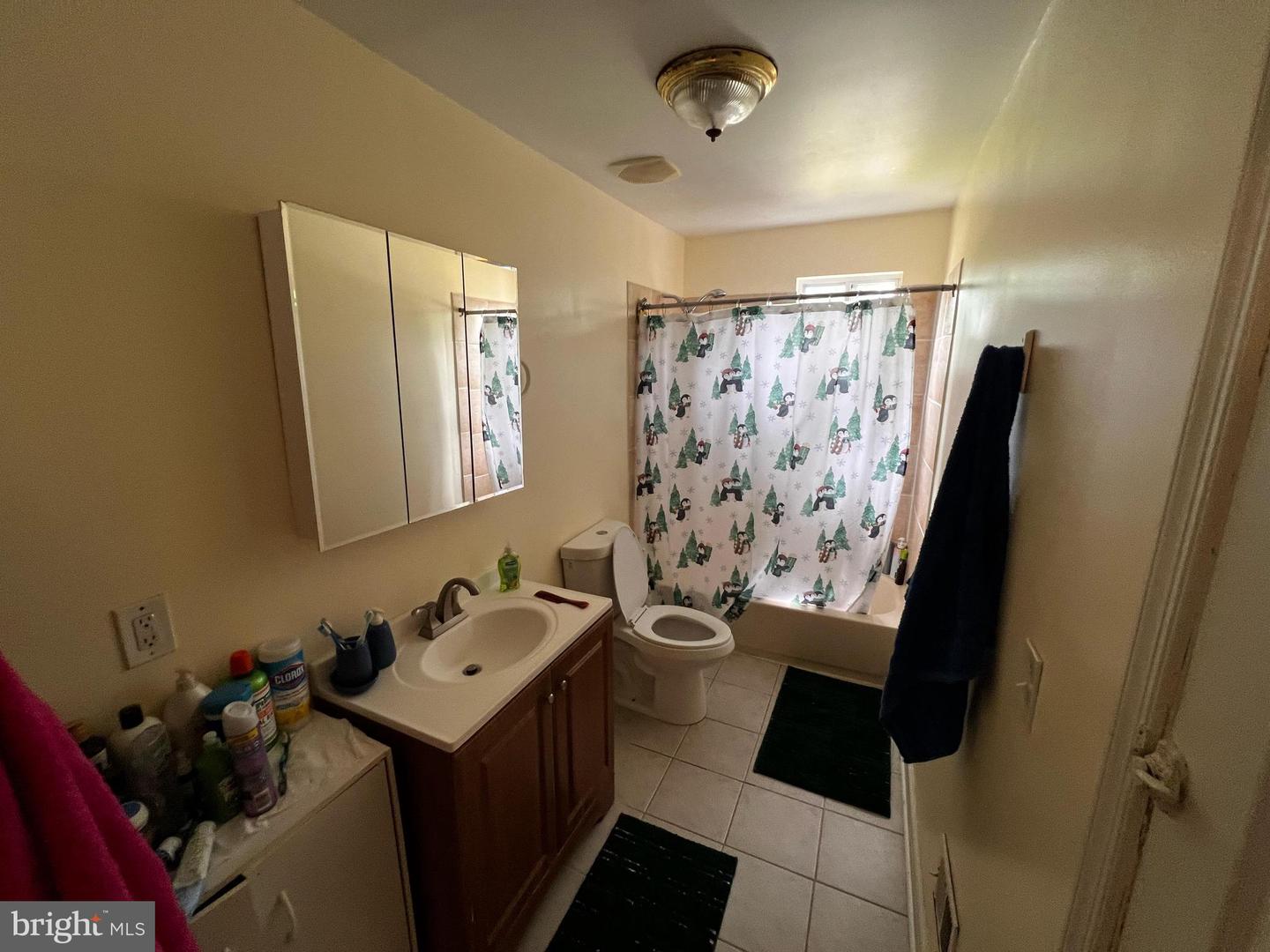 144 SCOTT DR, MANASSAS PARK, Virginia 20111, 6 Bedrooms Bedrooms, ,3 BathroomsBathrooms,Residential,For sale,144 SCOTT DR,VAMP2003028 MLS # VAMP2003028