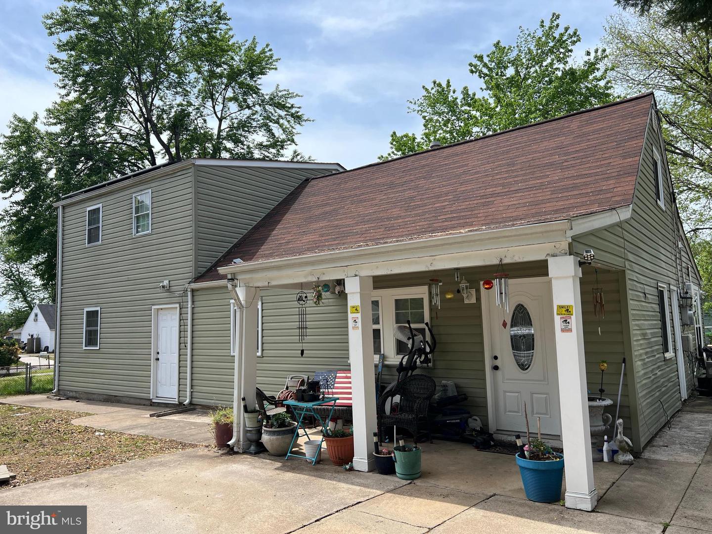 144 SCOTT DR, MANASSAS PARK, Virginia 20111, 6 Bedrooms Bedrooms, ,3 BathroomsBathrooms,Residential,For sale,144 SCOTT DR,VAMP2003028 MLS # VAMP2003028