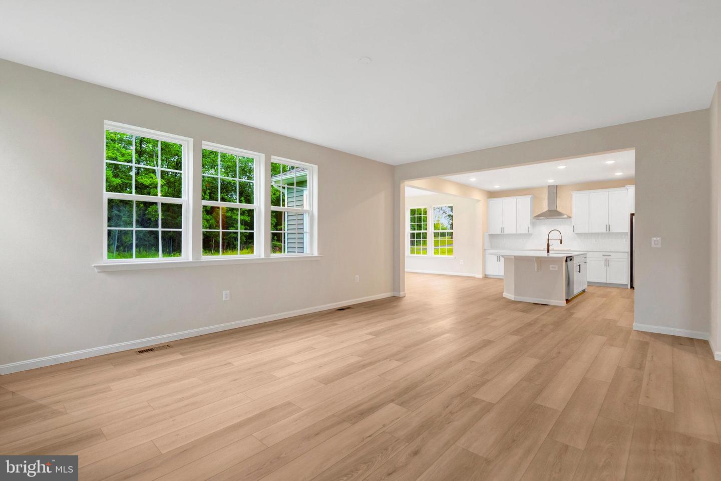 2076 SPRINGVALE DR, BEALETON, Virginia 22712, 4 Bedrooms Bedrooms, ,3 BathroomsBathrooms,Residential,For sale,2076 SPRINGVALE DR,VAFQ2016624 MLS # VAFQ2016624