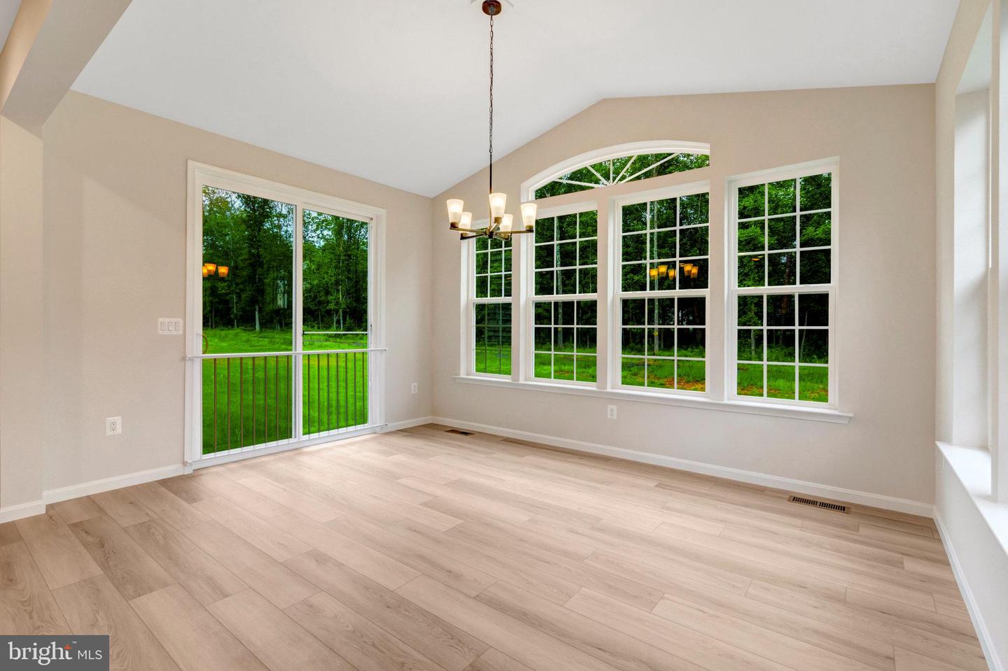 2076 SPRINGVALE DR, BEALETON, Virginia 22712, 4 Bedrooms Bedrooms, ,3 BathroomsBathrooms,Residential,For sale,2076 SPRINGVALE DR,VAFQ2016624 MLS # VAFQ2016624