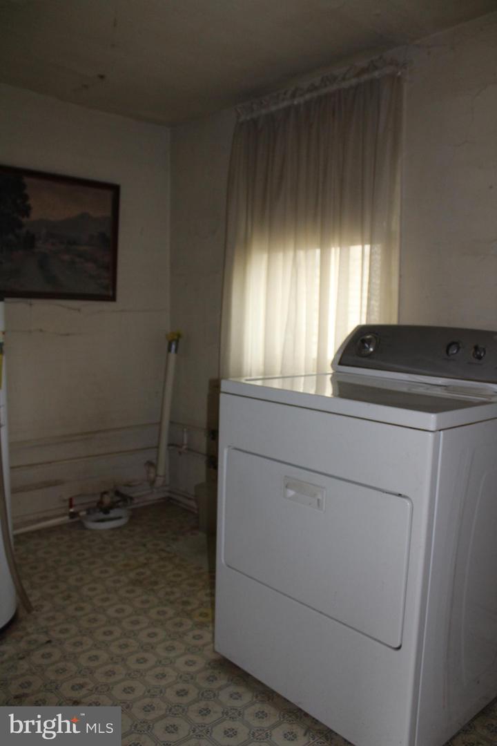 8030 CHURCH ST, MIDDLETOWN, Virginia 22645, 3 Bedrooms Bedrooms, ,1 BathroomBathrooms,Residential,For sale,8030 CHURCH ST,VAFV2034120 MLS # VAFV2034120