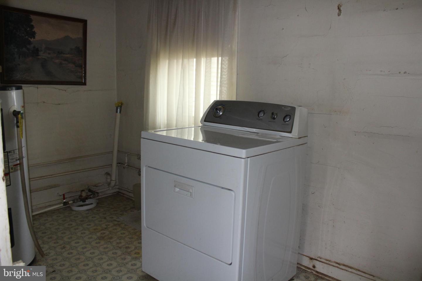8030 CHURCH ST, MIDDLETOWN, Virginia 22645, 3 Bedrooms Bedrooms, ,1 BathroomBathrooms,Residential,For sale,8030 CHURCH ST,VAFV2034120 MLS # VAFV2034120