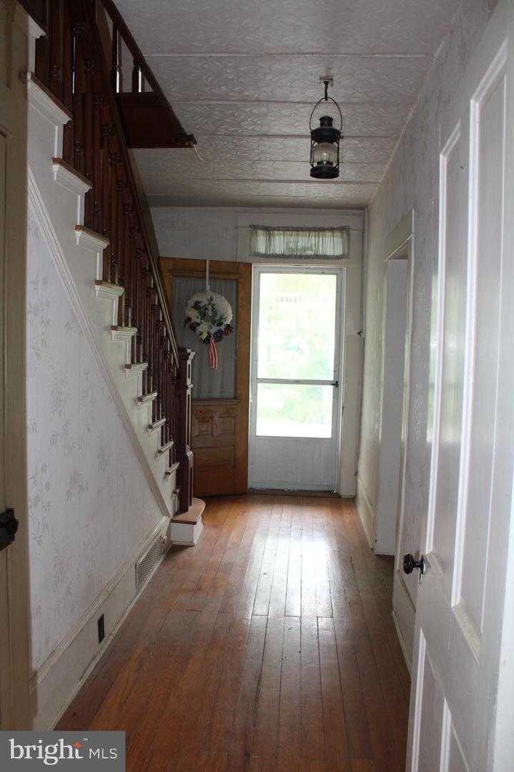 8030 CHURCH ST, MIDDLETOWN, Virginia 22645, 3 Bedrooms Bedrooms, ,1 BathroomBathrooms,Residential,For sale,8030 CHURCH ST,VAFV2034120 MLS # VAFV2034120