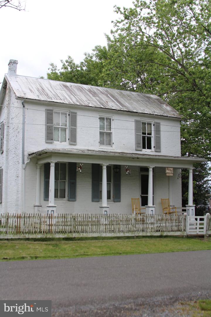 8030 CHURCH ST, MIDDLETOWN, Virginia 22645, 3 Bedrooms Bedrooms, ,1 BathroomBathrooms,Residential,For sale,8030 CHURCH ST,VAFV2034120 MLS # VAFV2034120