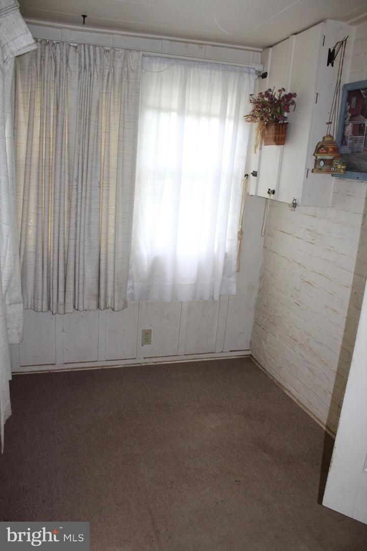 8030 CHURCH ST, MIDDLETOWN, Virginia 22645, 3 Bedrooms Bedrooms, ,1 BathroomBathrooms,Residential,For sale,8030 CHURCH ST,VAFV2034120 MLS # VAFV2034120