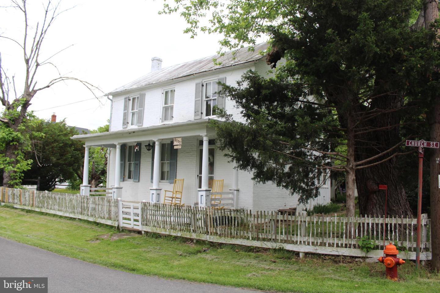 8030 CHURCH ST, MIDDLETOWN, Virginia 22645, 3 Bedrooms Bedrooms, ,1 BathroomBathrooms,Residential,For sale,8030 CHURCH ST,VAFV2034120 MLS # VAFV2034120
