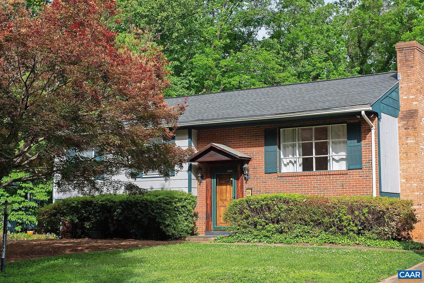1024 COTTONWOOD RD, CHARLOTTESVILLE, Virginia 22901, 4 Bedrooms Bedrooms, ,2 BathroomsBathrooms,Residential,For sale,1024 COTTONWOOD RD,664453 MLS # 664453