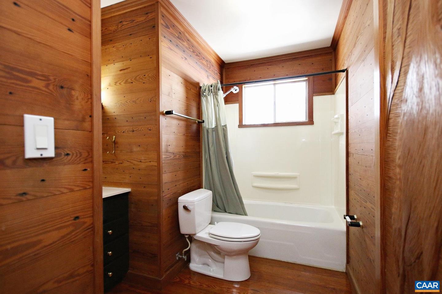 1024 COTTONWOOD RD, CHARLOTTESVILLE, Virginia 22901, 4 Bedrooms Bedrooms, ,2 BathroomsBathrooms,Residential,For sale,1024 COTTONWOOD RD,664453 MLS # 664453