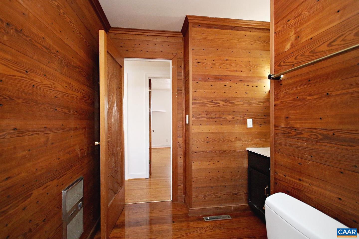 1024 COTTONWOOD RD, CHARLOTTESVILLE, Virginia 22901, 4 Bedrooms Bedrooms, ,2 BathroomsBathrooms,Residential,For sale,1024 COTTONWOOD RD,664453 MLS # 664453