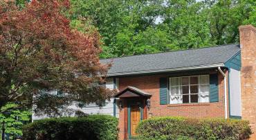 1024 COTTONWOOD RD, CHARLOTTESVILLE, Virginia 22901, 4 Bedrooms Bedrooms, ,2 BathroomsBathrooms,Residential,For sale,1024 COTTONWOOD RD,664453 MLS # 664453