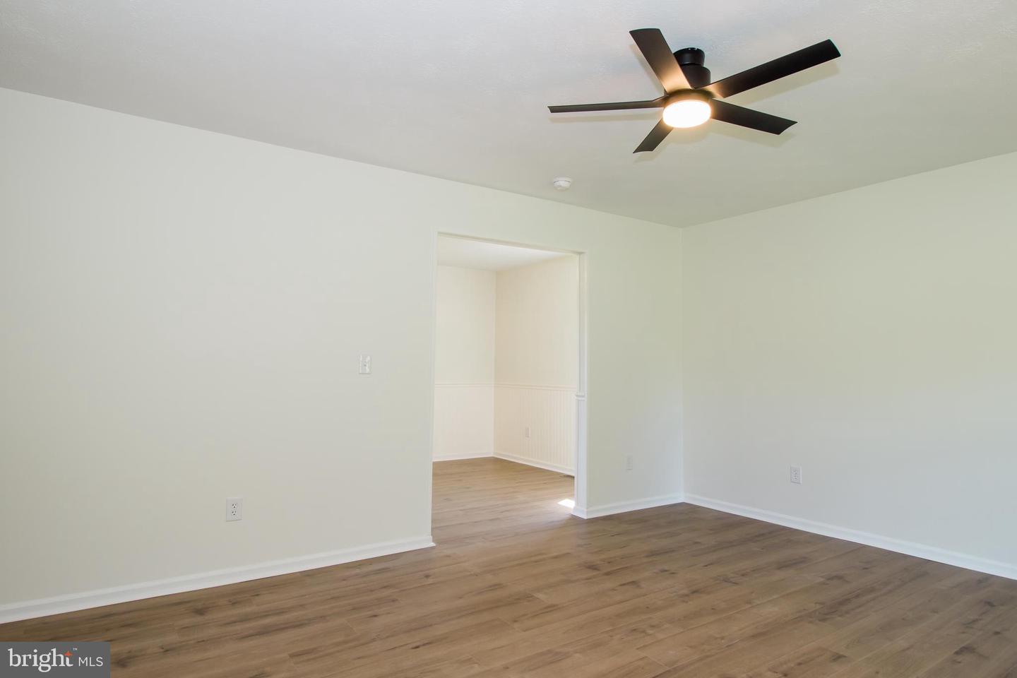 349 MAPLE AVE, TIMBERVILLE, Virginia 22853, 3 Bedrooms Bedrooms, ,1 BathroomBathrooms,Residential,For sale,349 MAPLE AVE,VARO2002292 MLS # VARO2002292