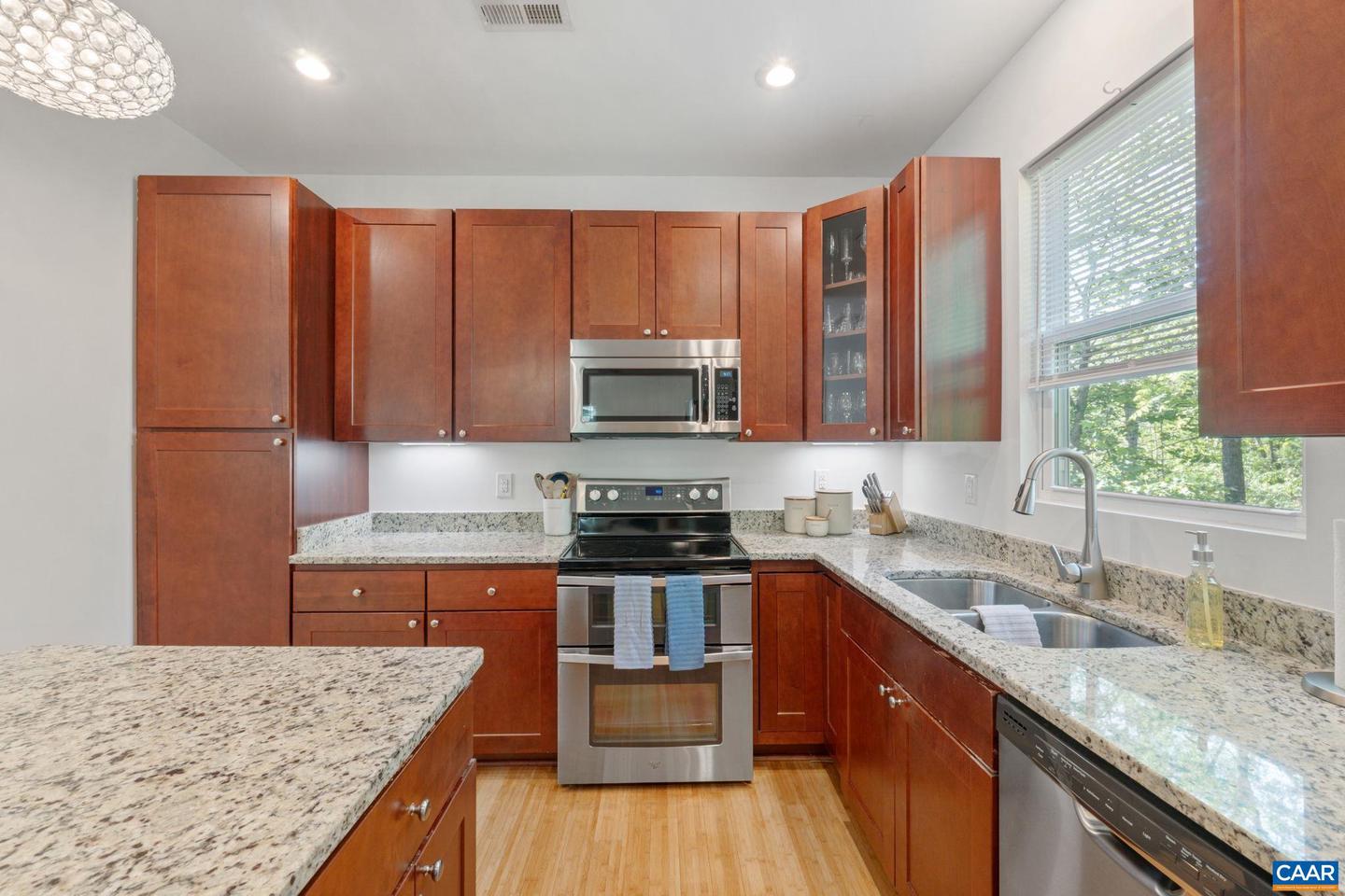 1393 WILLOW LAKE RD, CHARLOTTESVILLE, Virginia 22902, 5 Bedrooms Bedrooms, ,4 BathroomsBathrooms,Residential,For sale,1393 WILLOW LAKE RD,664454 MLS # 664454