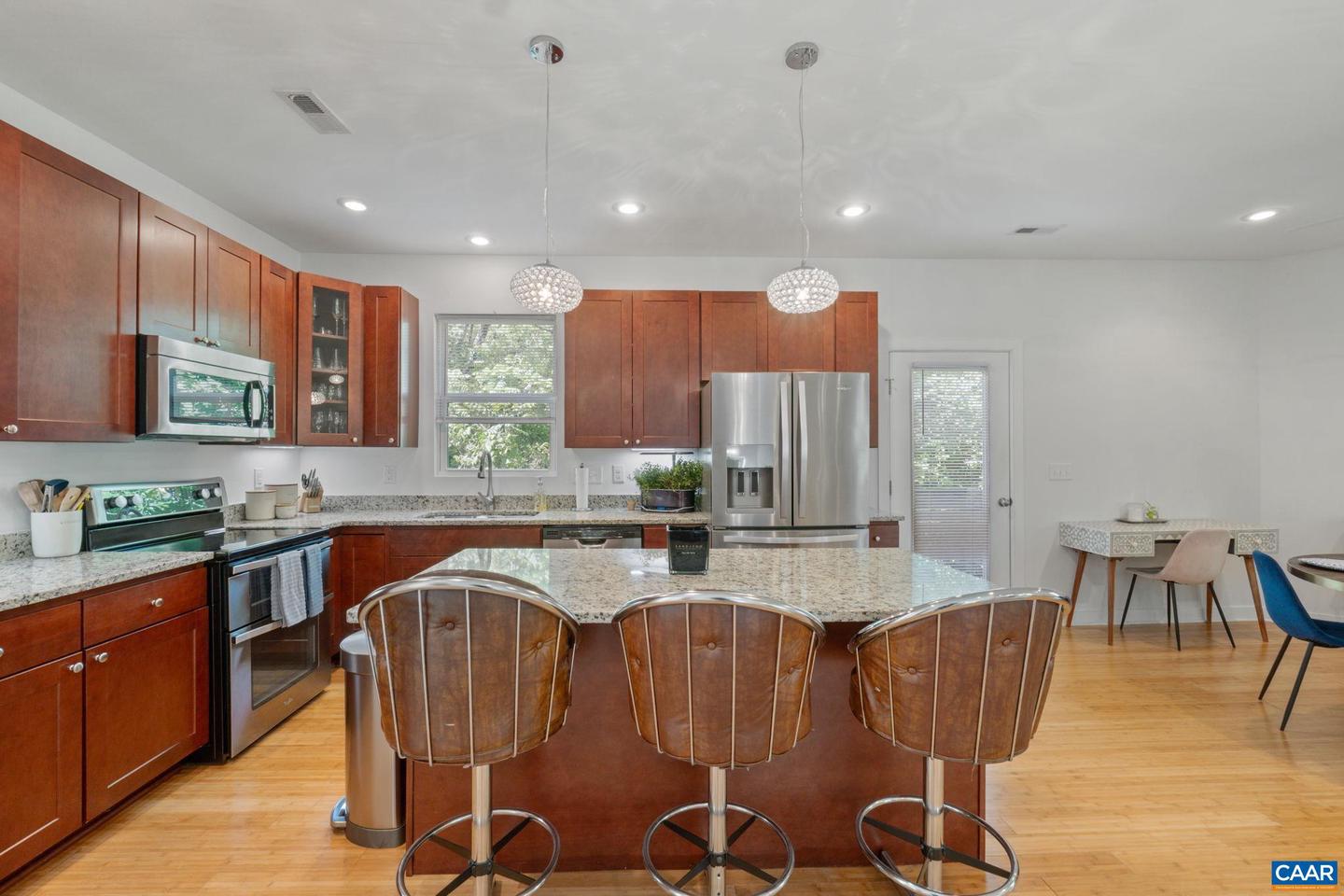 1393 WILLOW LAKE RD, CHARLOTTESVILLE, Virginia 22902, 5 Bedrooms Bedrooms, ,4 BathroomsBathrooms,Residential,For sale,1393 WILLOW LAKE RD,664454 MLS # 664454