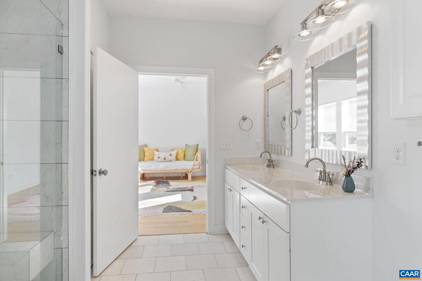 1393 WILLOW LAKE RD, CHARLOTTESVILLE, Virginia 22902, 5 Bedrooms Bedrooms, ,4 BathroomsBathrooms,Residential,For sale,1393 WILLOW LAKE RD,664454 MLS # 664454