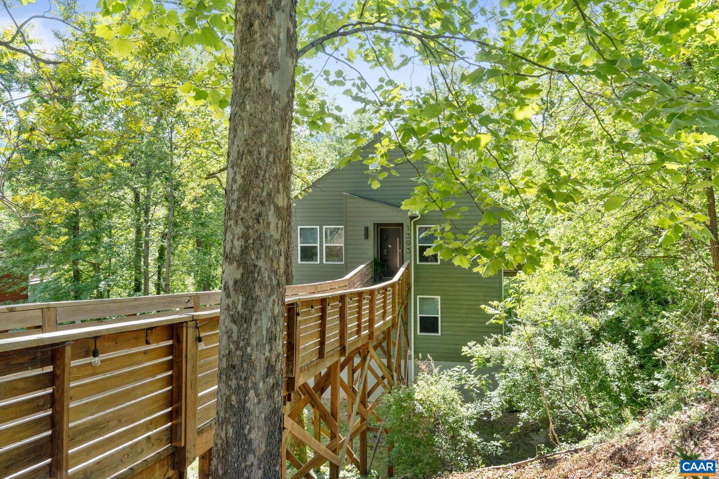 1393 WILLOW LAKE RD, CHARLOTTESVILLE, Virginia 22902, 5 Bedrooms Bedrooms, ,4 BathroomsBathrooms,Residential,For sale,1393 WILLOW LAKE RD,664454 MLS # 664454