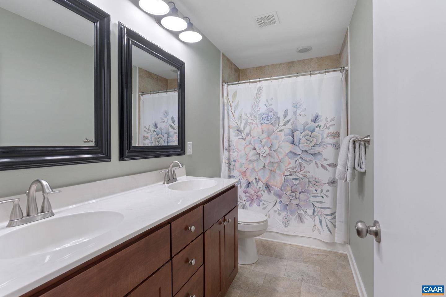 1393 WILLOW LAKE RD, CHARLOTTESVILLE, Virginia 22902, 5 Bedrooms Bedrooms, ,4 BathroomsBathrooms,Residential,For sale,1393 WILLOW LAKE RD,664454 MLS # 664454
