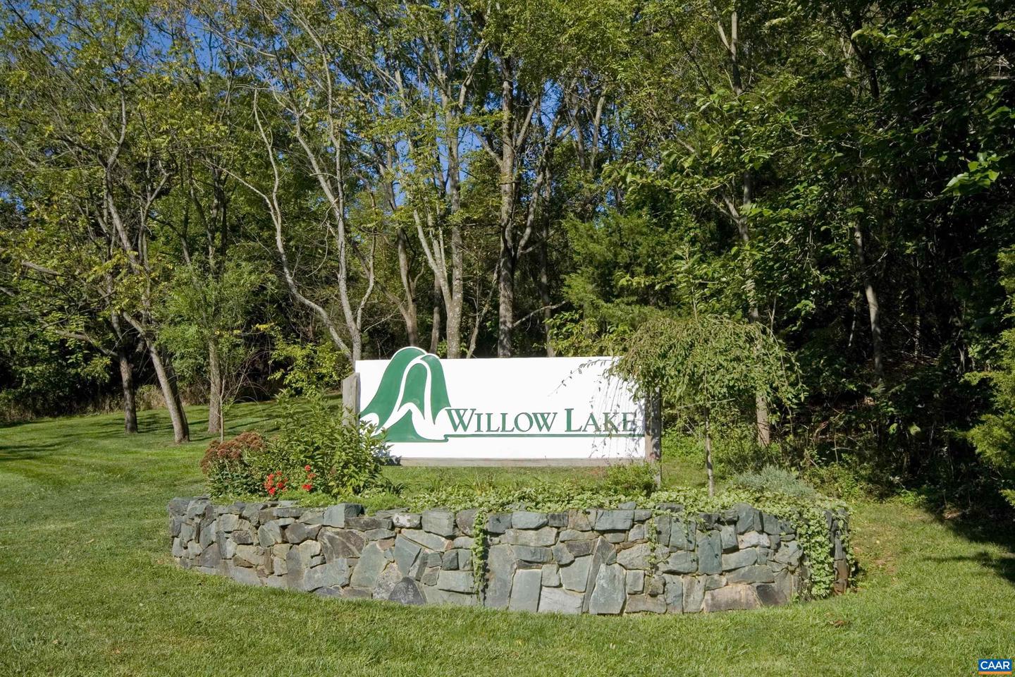 1393 WILLOW LAKE RD, CHARLOTTESVILLE, Virginia 22902, 5 Bedrooms Bedrooms, ,4 BathroomsBathrooms,Residential,For sale,1393 WILLOW LAKE RD,664454 MLS # 664454