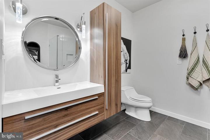 1700 KALORAMA RD NW #310, WASHINGTON, District Of Columbia 20009, 3 Bedrooms Bedrooms, ,2 BathroomsBathrooms,Residential,For sale,1700 KALORAMA RD NW #310,DCDC2200396 MLS # DCDC2200396