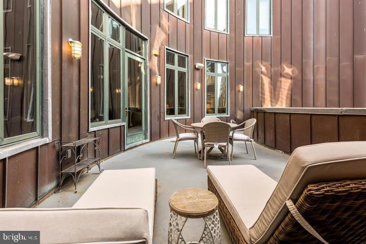 1700 KALORAMA RD NW #310, WASHINGTON, District Of Columbia 20009, 3 Bedrooms Bedrooms, ,2 BathroomsBathrooms,Residential,For sale,1700 KALORAMA RD NW #310,DCDC2200396 MLS # DCDC2200396