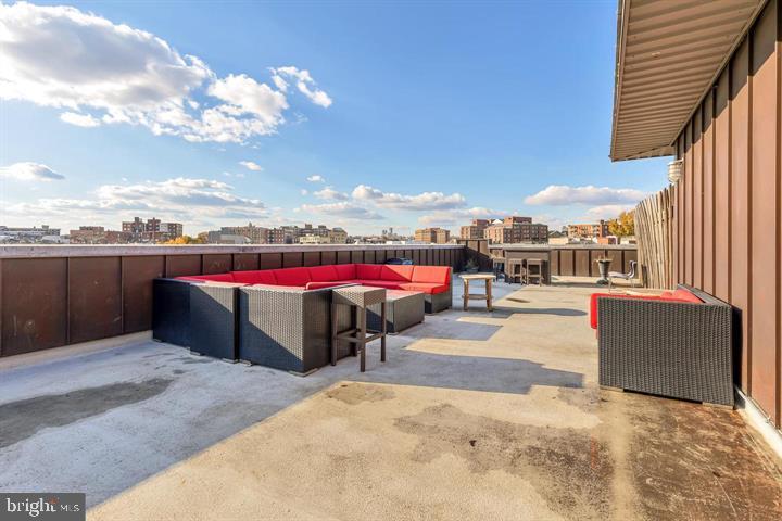 1700 KALORAMA RD NW #310, WASHINGTON, District Of Columbia 20009, 3 Bedrooms Bedrooms, ,2 BathroomsBathrooms,Residential,For sale,1700 KALORAMA RD NW #310,DCDC2200396 MLS # DCDC2200396