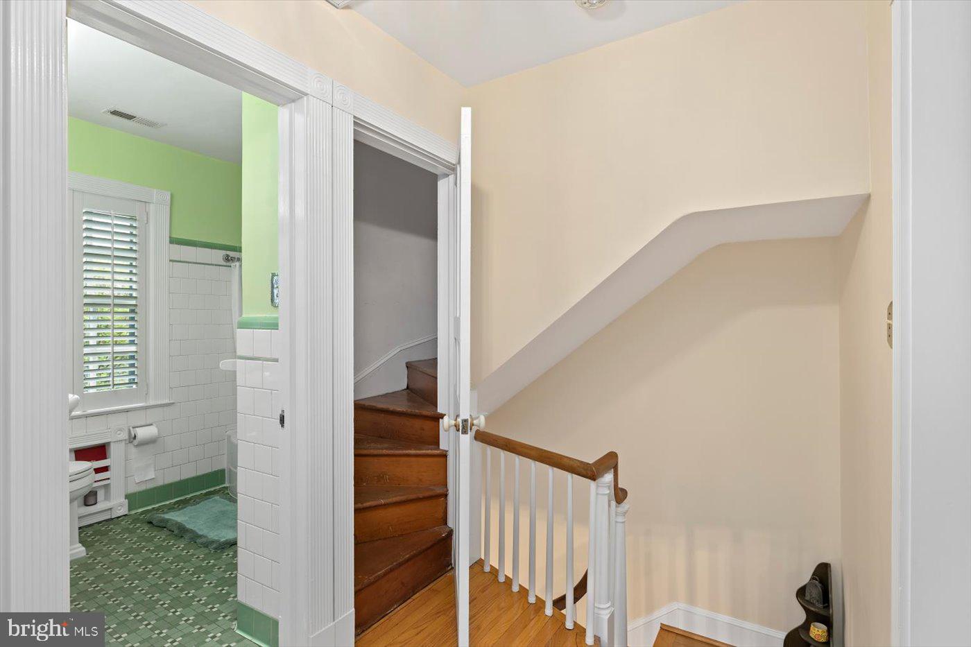 1702 FRANKLIN ST, FREDERICKSBURG, Virginia 22401, 4 Bedrooms Bedrooms, ,3 BathroomsBathrooms,Residential,For sale,1702 FRANKLIN ST,VAFB2008192 MLS # VAFB2008192