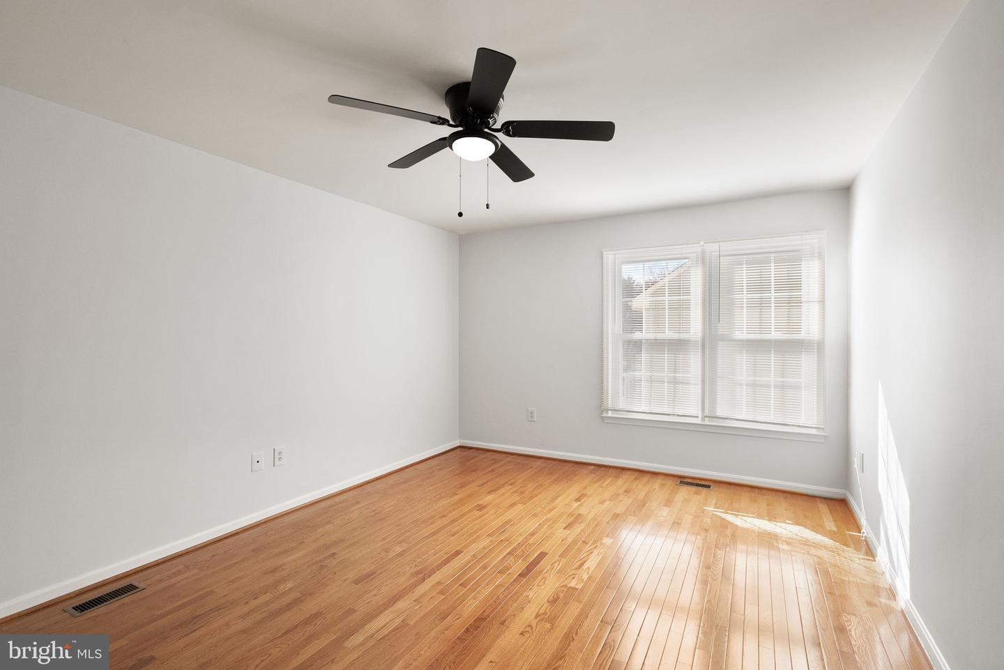 10 SARASOTA DR, STAFFORD, Virginia 22554, 5 Bedrooms Bedrooms, ,3 BathroomsBathrooms,Residential,For sale,10 SARASOTA DR,VAST2038774 MLS # VAST2038774