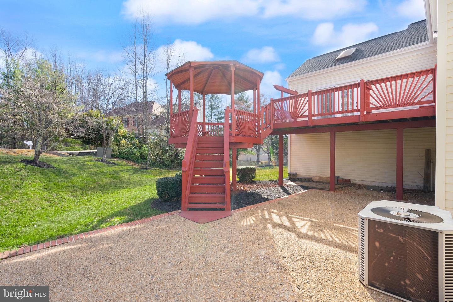 10 SARASOTA DR, STAFFORD, Virginia 22554, 5 Bedrooms Bedrooms, ,3 BathroomsBathrooms,Residential,For sale,10 SARASOTA DR,VAST2038774 MLS # VAST2038774