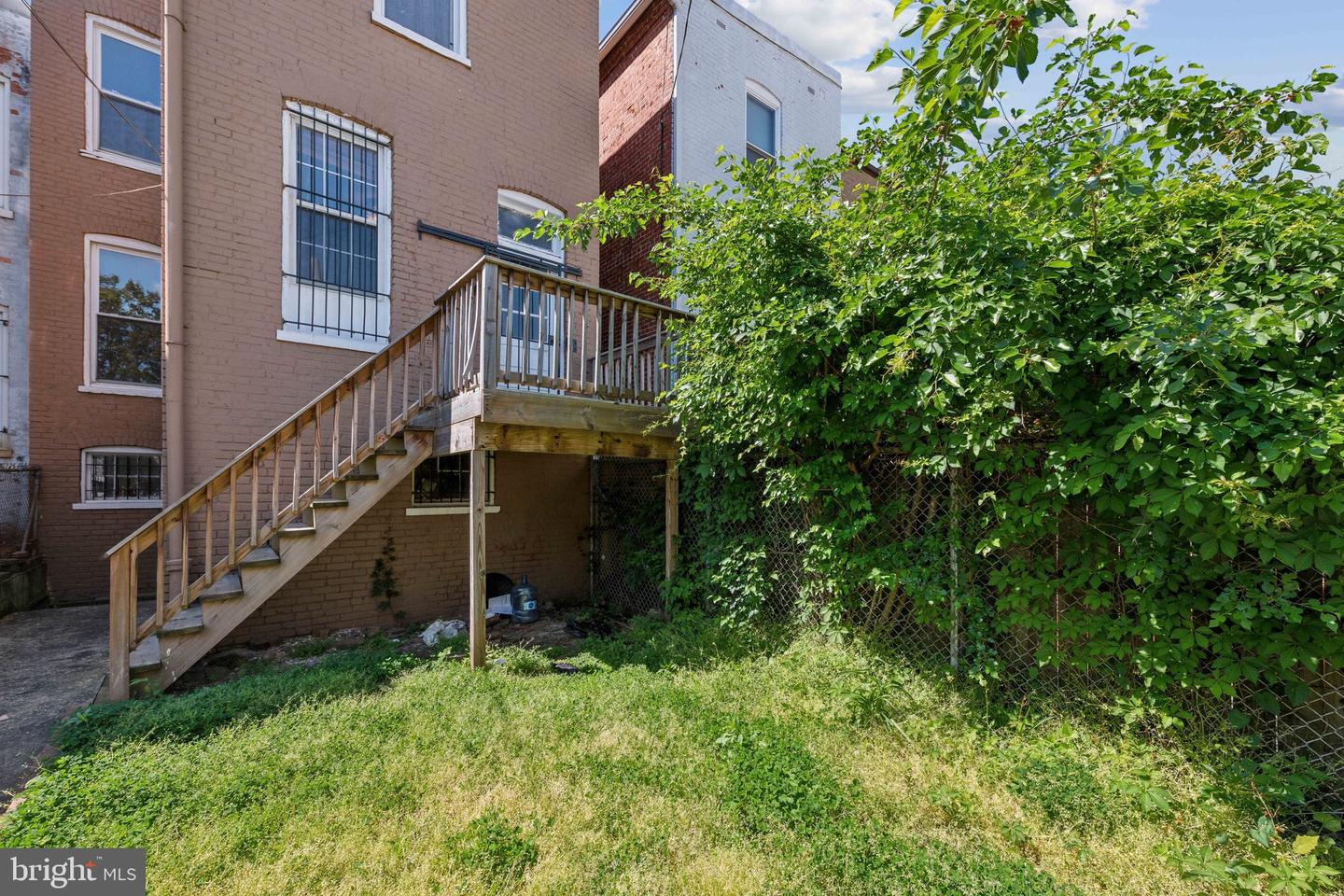 1306 E ST NE, WASHINGTON, District Of Columbia 20002, 3 Bedrooms Bedrooms, ,1 BathroomBathrooms,Residential,For sale,1306 E ST NE,DCDC2187824 MLS # DCDC2187824