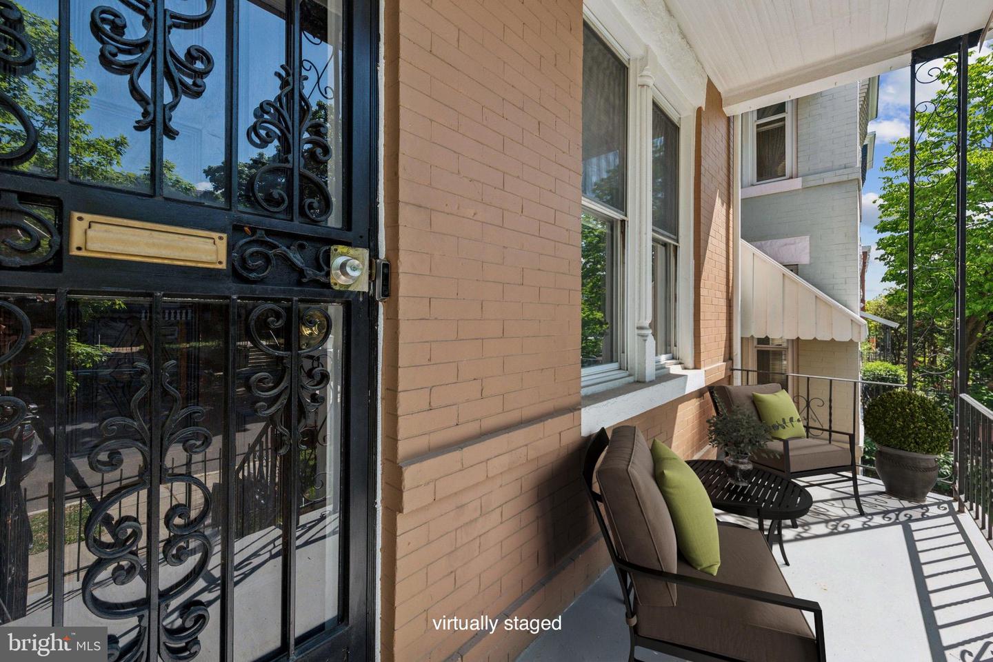 1306 E ST NE, WASHINGTON, District Of Columbia 20002, 3 Bedrooms Bedrooms, ,1 BathroomBathrooms,Residential,For sale,1306 E ST NE,DCDC2187824 MLS # DCDC2187824