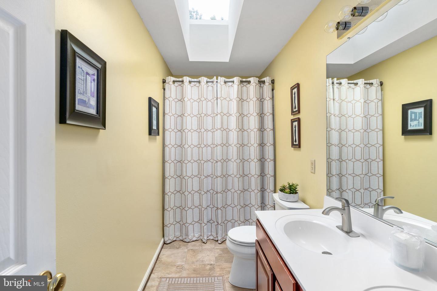 75 PORTLAND DR, FREDERICKSBURG, Virginia 22405, 4 Bedrooms Bedrooms, ,2 BathroomsBathrooms,Residential,For sale,75 PORTLAND DR,VAST2037286 MLS # VAST2037286