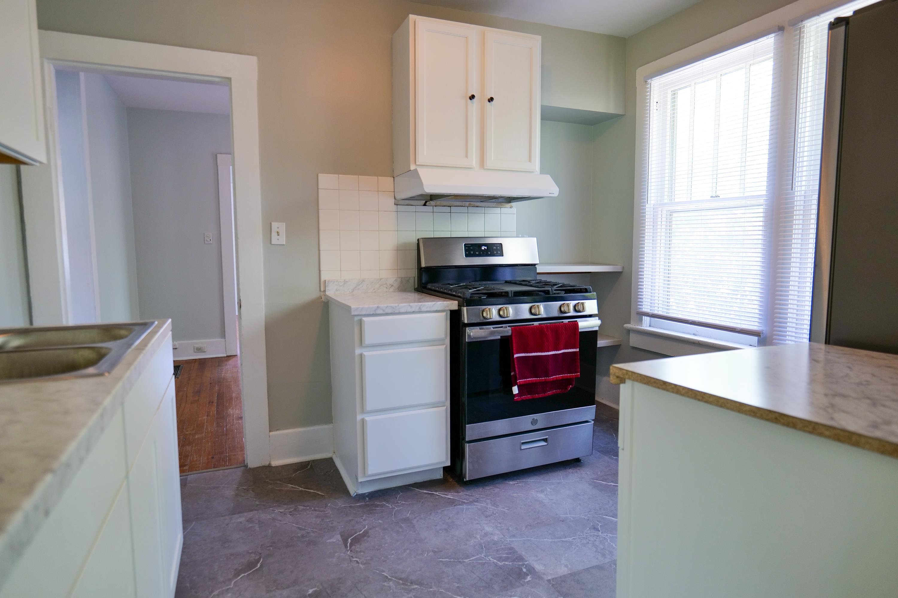 126 PARK BLVD, STAUNTON, Virginia 24401, 2 Bedrooms Bedrooms, ,1 BathroomBathrooms,Residential,126 PARK BLVD,664465 MLS # 664465