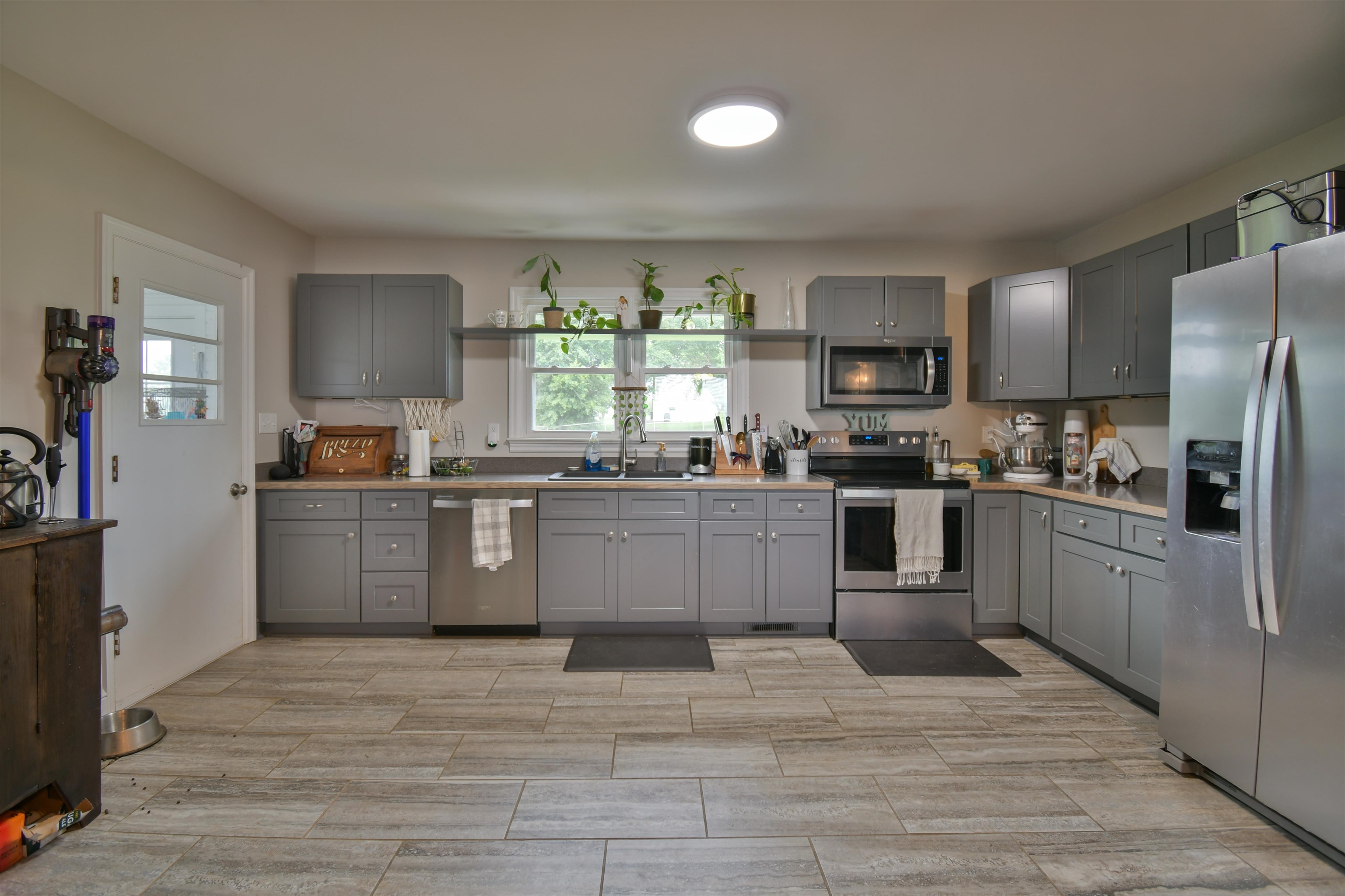 1448 STUARTS DRAFT HWY, STUARTS DRAFT, Virginia 24477, 3 Bedrooms Bedrooms, ,1 BathroomBathrooms,Residential,1448 STUARTS DRAFT HWY,664472 MLS # 664472