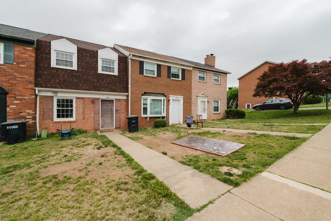 1333 DEVON LN, HARRISONBURG, Virginia 22801, 3 Bedrooms Bedrooms, ,1 BathroomBathrooms,Residential,1333 DEVON LN,664475 MLS # 664475