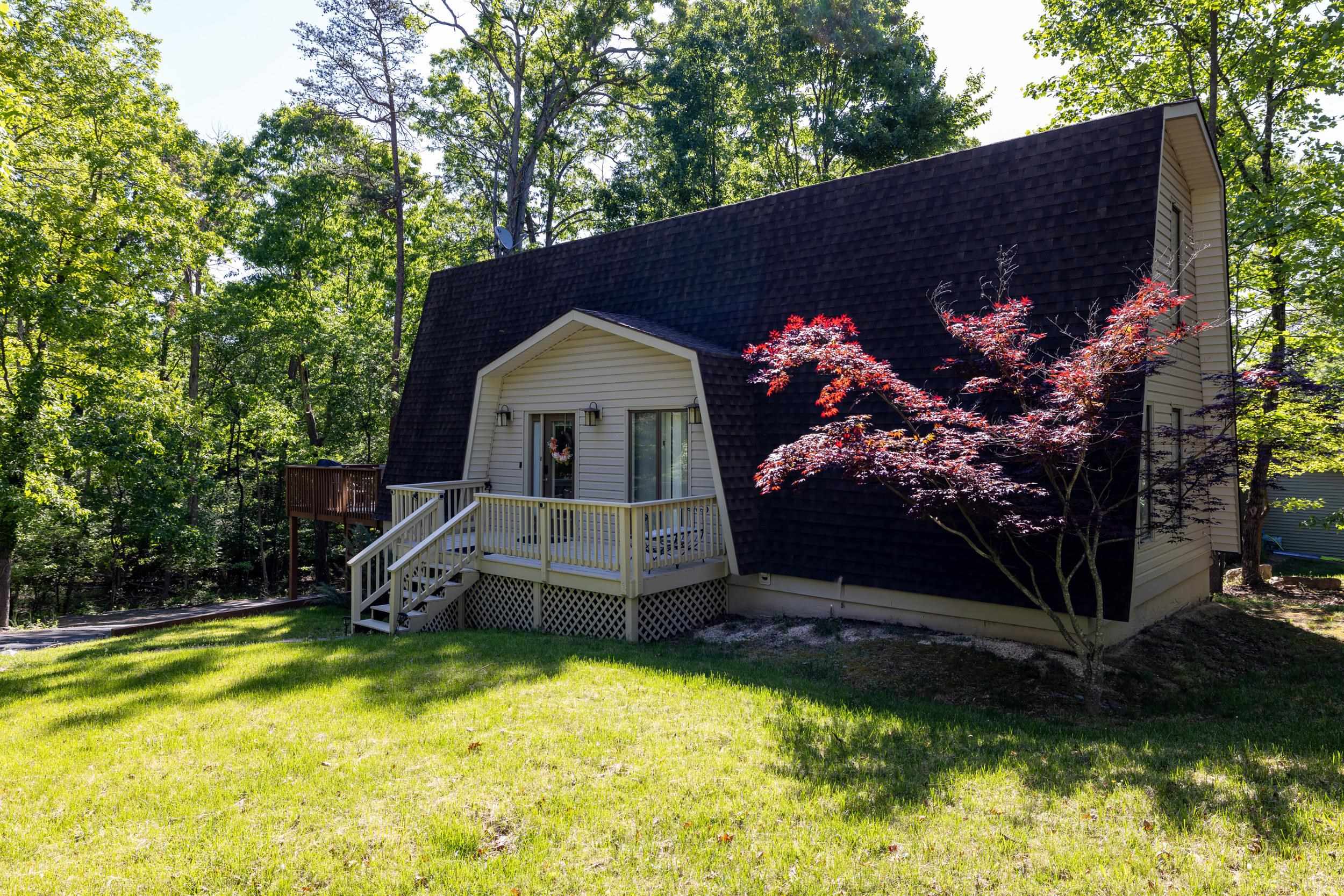 218 BETHEL LN, MCGAHEYSVILLE, Virginia 22840, 3 Bedrooms Bedrooms, ,3 BathroomsBathrooms,Residential,218 Bethel Lane, McGaheysville, VA 22840,218 BETHEL LN,664476 MLS # 664476