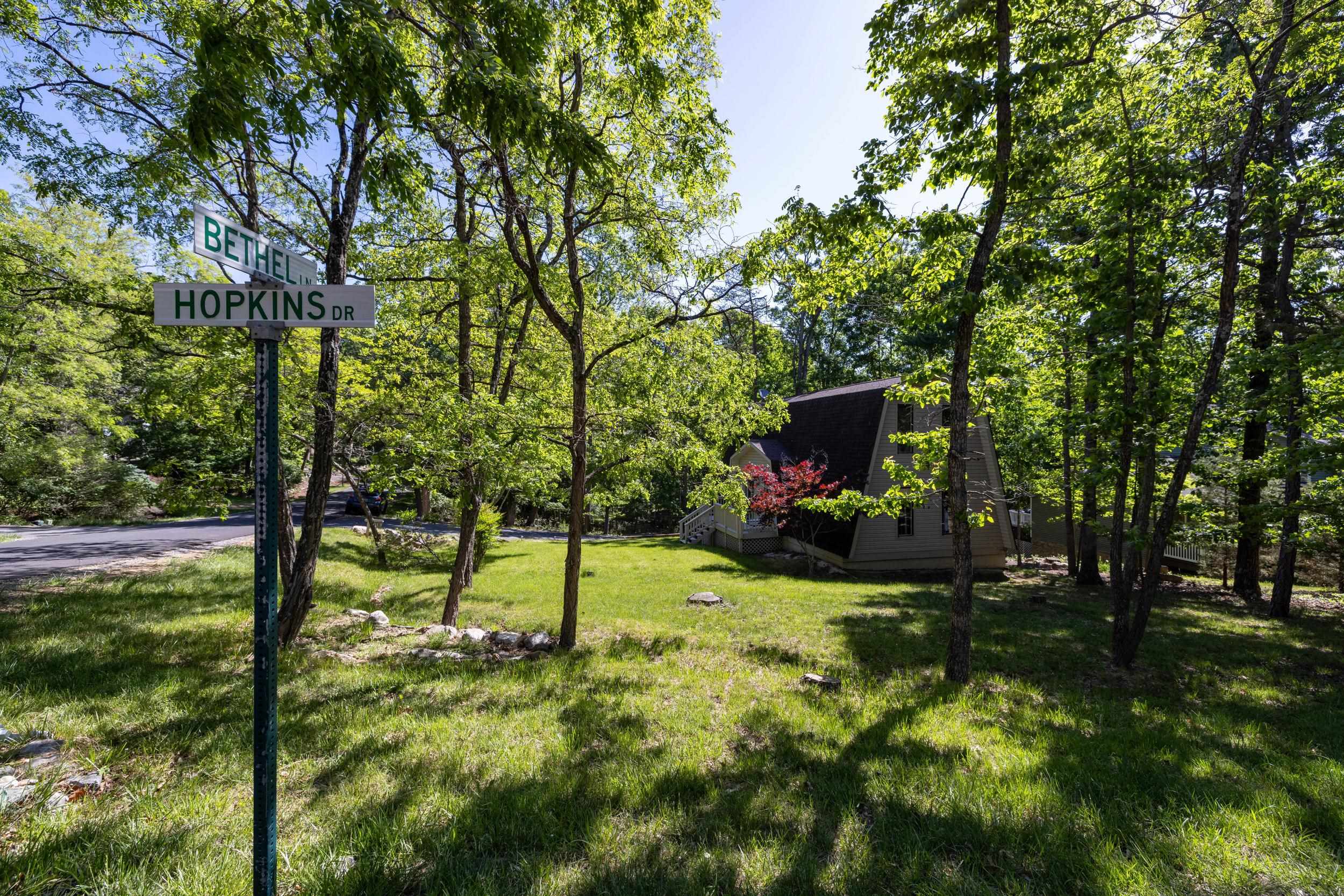 218 BETHEL LN, MCGAHEYSVILLE, Virginia 22840, 3 Bedrooms Bedrooms, ,3 BathroomsBathrooms,Residential,218 Bethel Lane, McGaheysville, VA 22840,218 BETHEL LN,664476 MLS # 664476