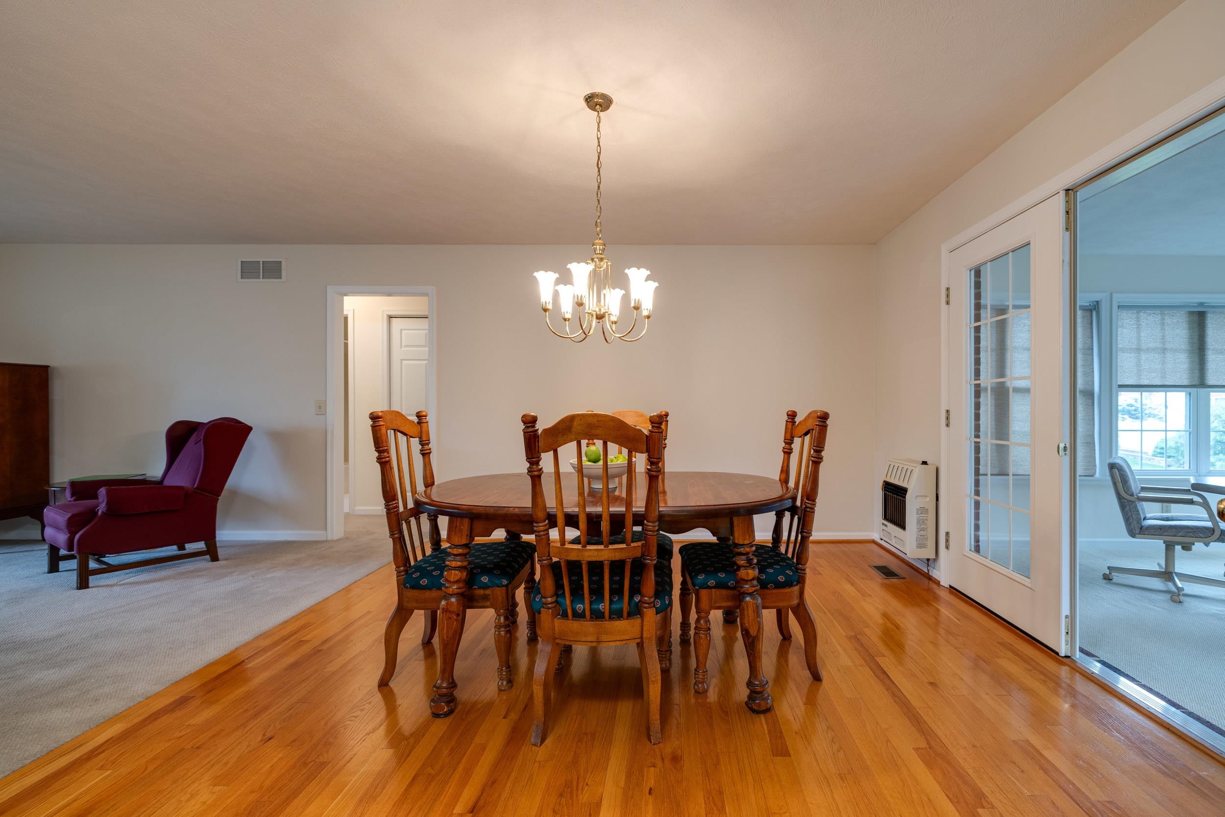 845 QUINCE DR, ROCKINGHAM, Virginia 22801, 3 Bedrooms Bedrooms, ,2 BathroomsBathrooms,Residential,845 QUINCE DR,664480 MLS # 664480
