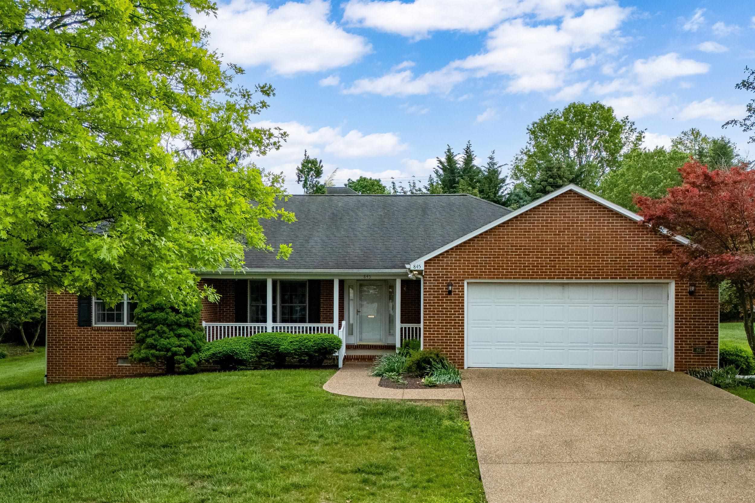 845 QUINCE DR, ROCKINGHAM, Virginia 22801, 3 Bedrooms Bedrooms, ,2 BathroomsBathrooms,Residential,845 QUINCE DR,664480 MLS # 664480