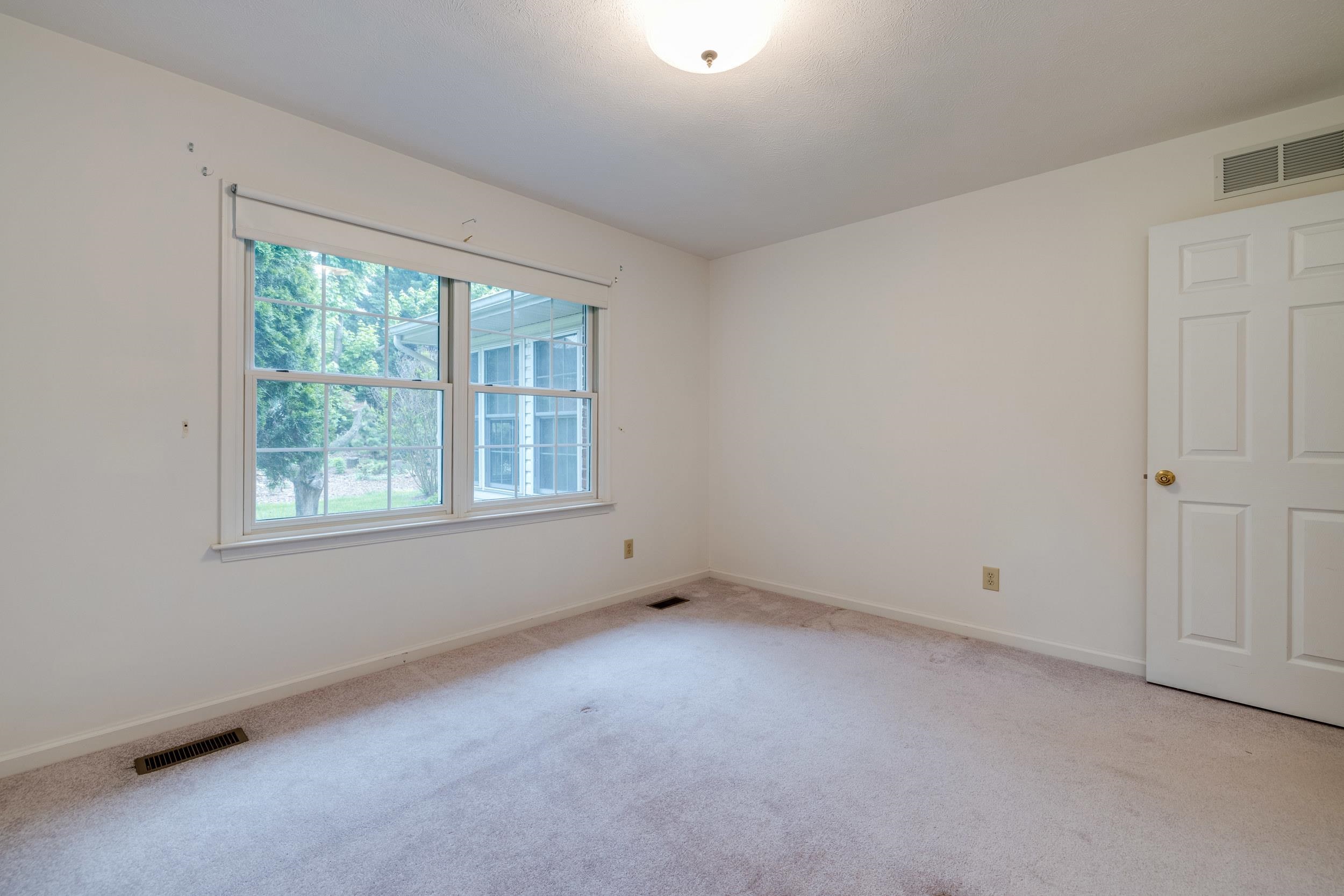 845 QUINCE DR, ROCKINGHAM, Virginia 22801, 3 Bedrooms Bedrooms, ,2 BathroomsBathrooms,Residential,845 QUINCE DR,664480 MLS # 664480
