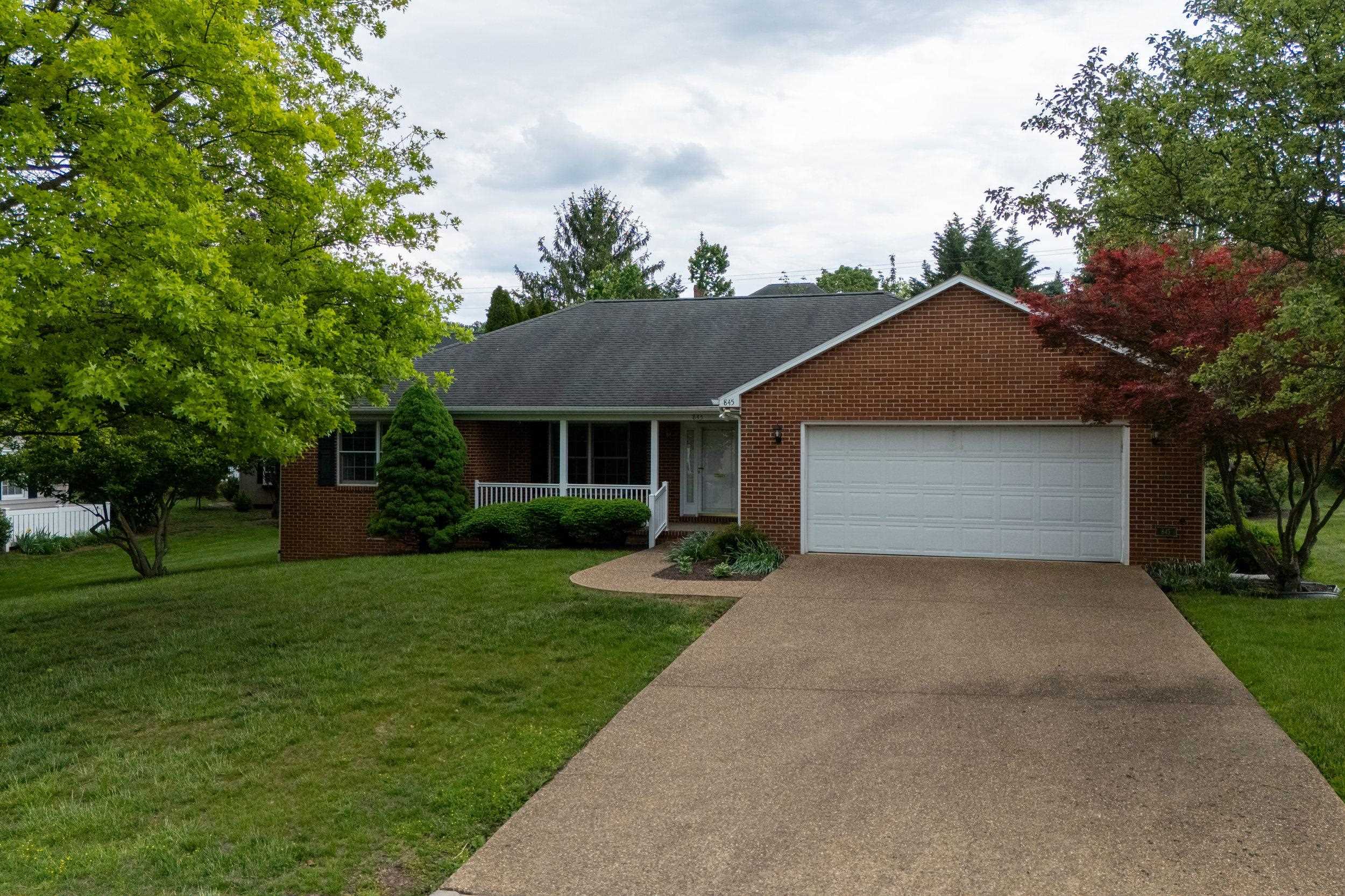 845 QUINCE DR, ROCKINGHAM, Virginia 22801, 3 Bedrooms Bedrooms, ,2 BathroomsBathrooms,Residential,845 QUINCE DR,664480 MLS # 664480