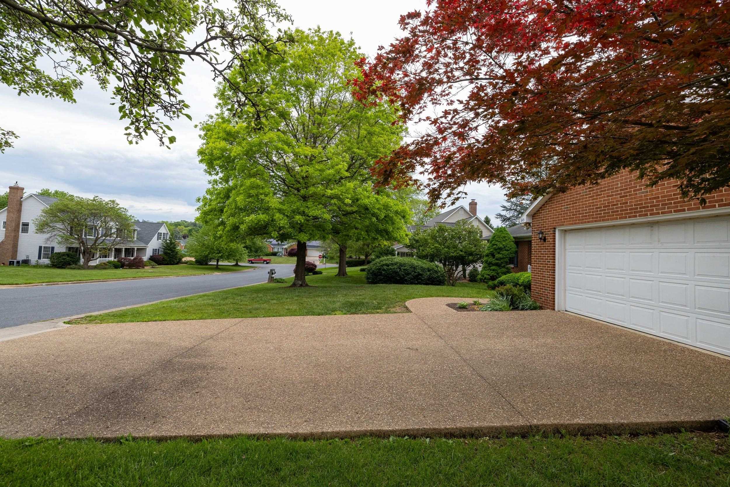 845 QUINCE DR, ROCKINGHAM, Virginia 22801, 3 Bedrooms Bedrooms, ,2 BathroomsBathrooms,Residential,845 QUINCE DR,664480 MLS # 664480