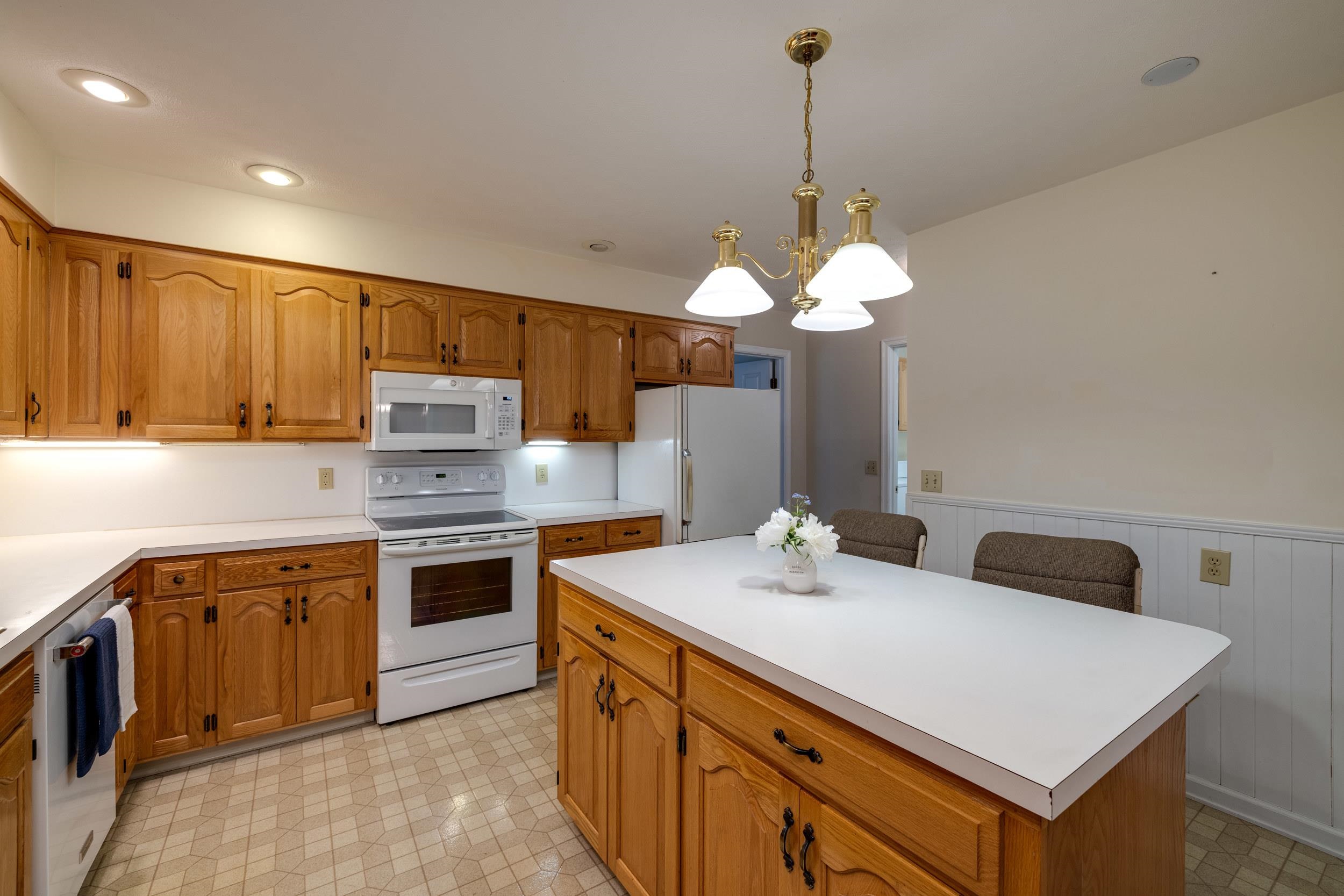 845 QUINCE DR, ROCKINGHAM, Virginia 22801, 3 Bedrooms Bedrooms, ,2 BathroomsBathrooms,Residential,845 QUINCE DR,664480 MLS # 664480