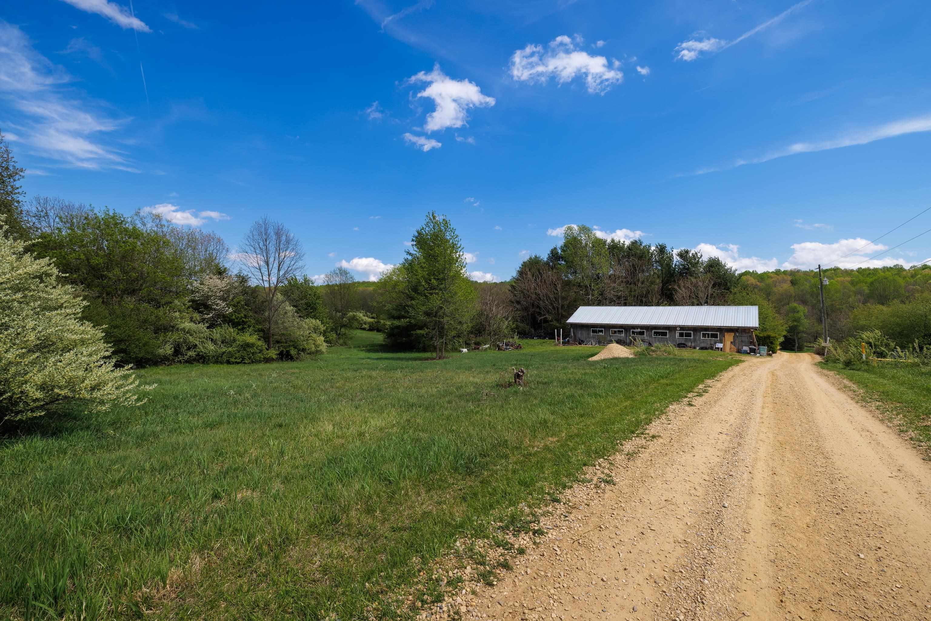 7598 N LEE HWY, RAPHINE, Virginia 24472, 3 Bedrooms Bedrooms, ,2 BathroomsBathrooms,Residential,7598 N LEE HWY,664489 MLS # 664489