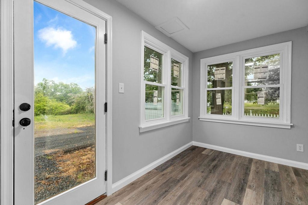 14372 S EAST SIDE HWY, GROTTOES, Virginia 24401, 4 Bedrooms Bedrooms, ,2 BathroomsBathrooms,Residential,14372 S EAST SIDE HWY,664492 MLS # 664492