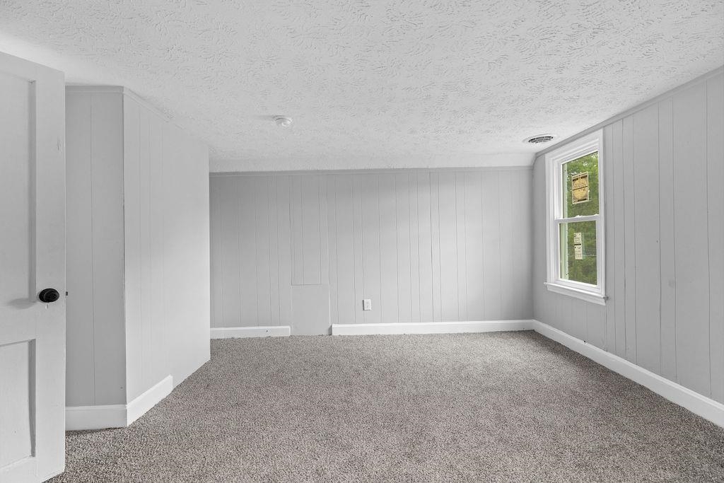14372 S EAST SIDE HWY, GROTTOES, Virginia 24401, 4 Bedrooms Bedrooms, ,2 BathroomsBathrooms,Residential,14372 S EAST SIDE HWY,664492 MLS # 664492