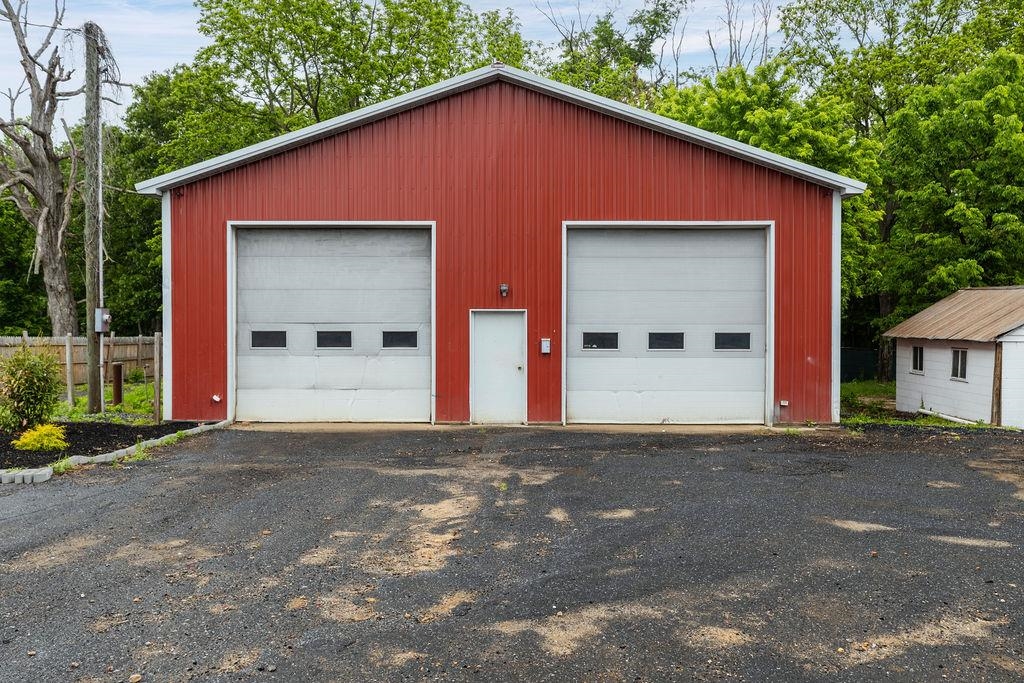 14372 S EAST SIDE HWY, GROTTOES, Virginia 24401, 4 Bedrooms Bedrooms, ,2 BathroomsBathrooms,Residential,14372 S EAST SIDE HWY,664492 MLS # 664492
