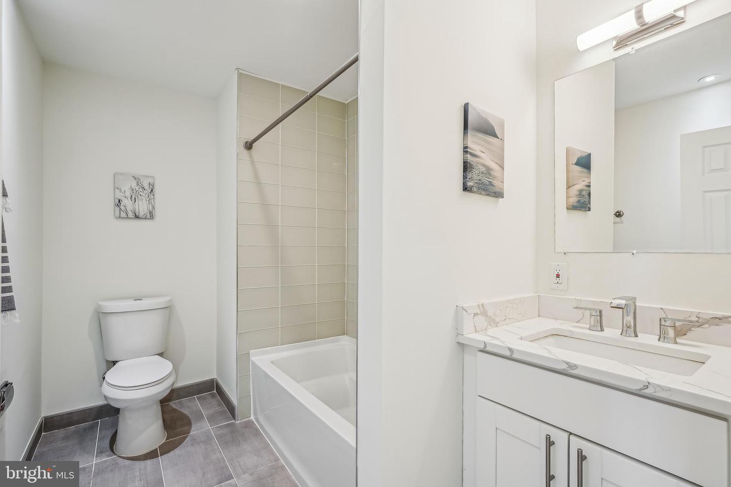 1816 24TH PL SE, WASHINGTON, District Of Columbia 20020, 3 Bedrooms Bedrooms, ,3 BathroomsBathrooms,Residential,For sale,1816 24TH PL SE,DCDC2193282 MLS # DCDC2193282