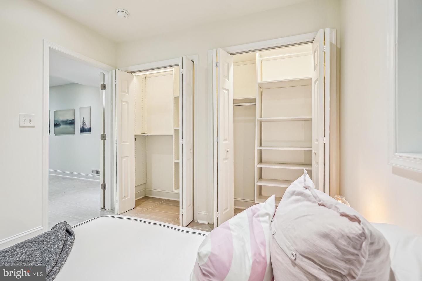 1816 24TH PL SE, WASHINGTON, District Of Columbia 20020, 3 Bedrooms Bedrooms, ,3 BathroomsBathrooms,Residential,For sale,1816 24TH PL SE,DCDC2193282 MLS # DCDC2193282