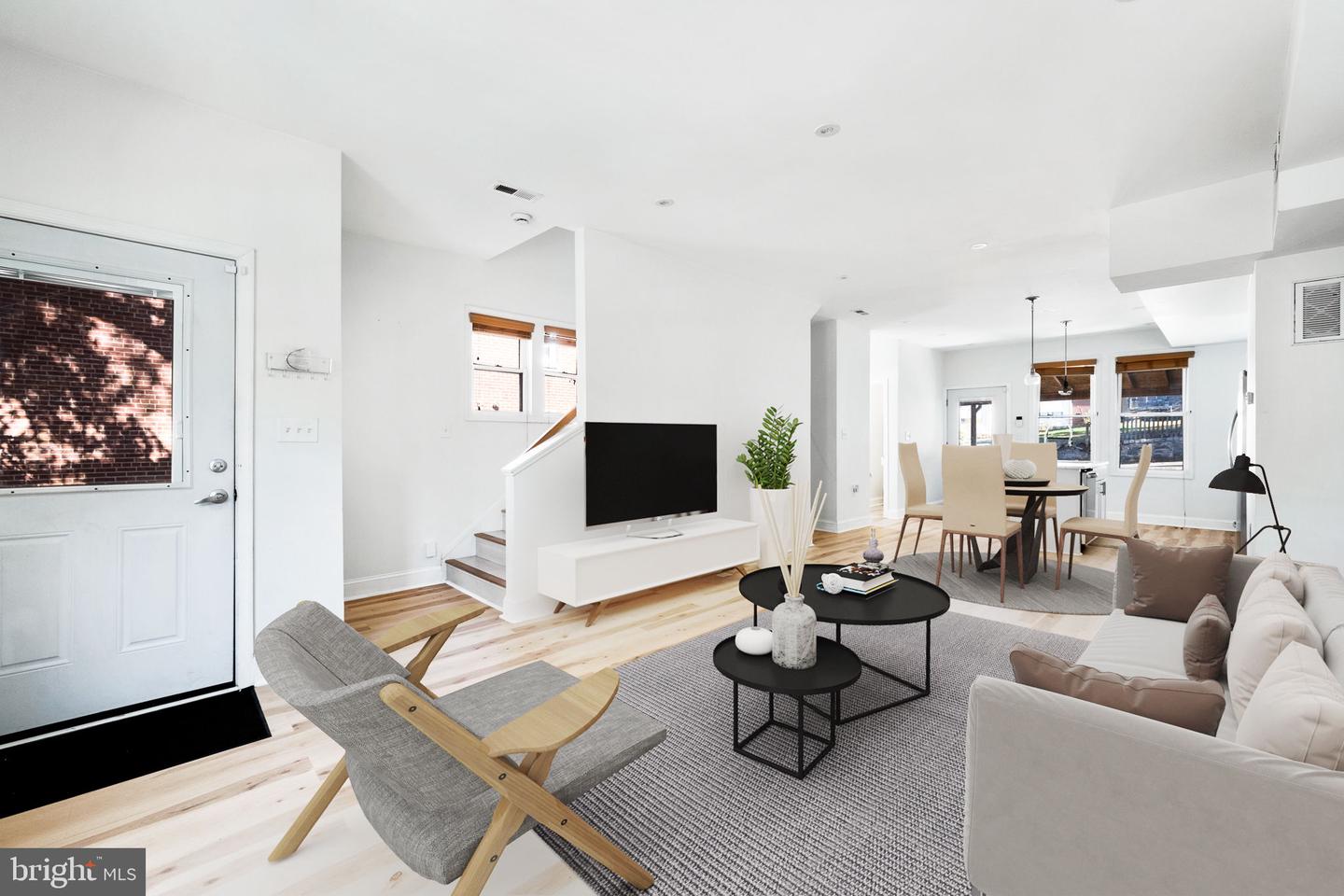 1816 24TH PL SE, WASHINGTON, District Of Columbia 20020, 3 Bedrooms Bedrooms, ,3 BathroomsBathrooms,Residential,For sale,1816 24TH PL SE,DCDC2193282 MLS # DCDC2193282